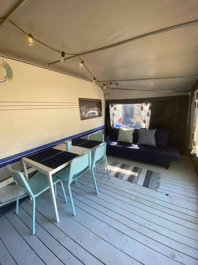 Отель Przyczepa Abordaz Na Campingu Kormoran Хель Экстерьер фото